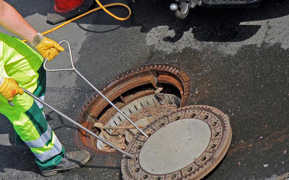 tarif plombier débouchage canalisation Versailles